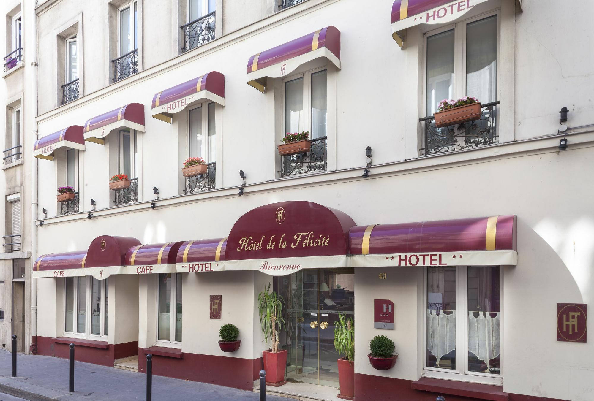 De La Felicite Hotel 3*